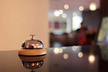 OTEL YÖNETİMİ
